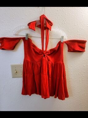 XL VENUS COLD SHOULDER RED BLOUSE